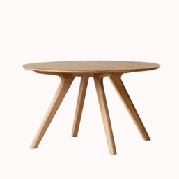 Round vs Rectangular Dining Table: Which is Better for Your Space?