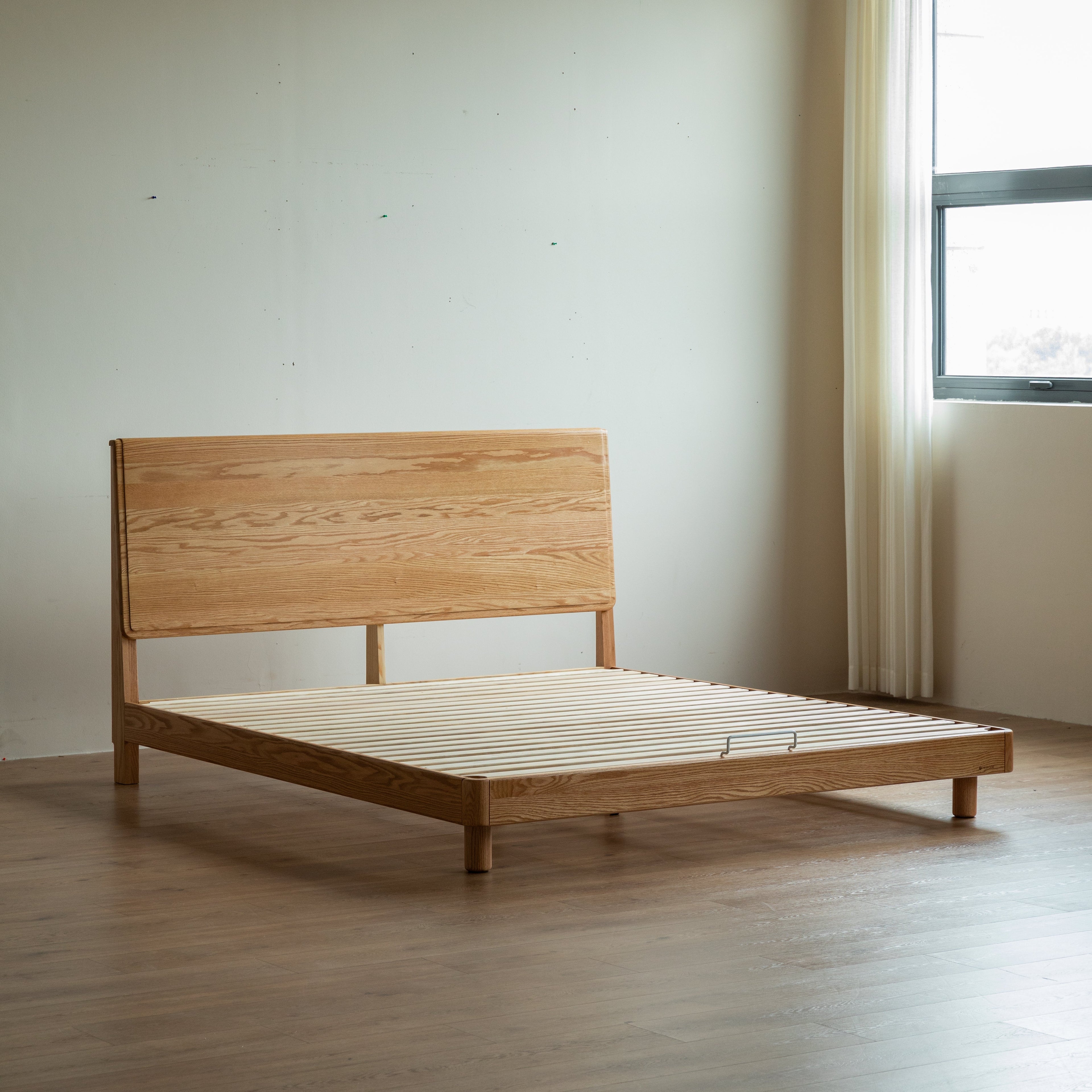 Barry_Bed_Frame_Natural_Solid_Oak