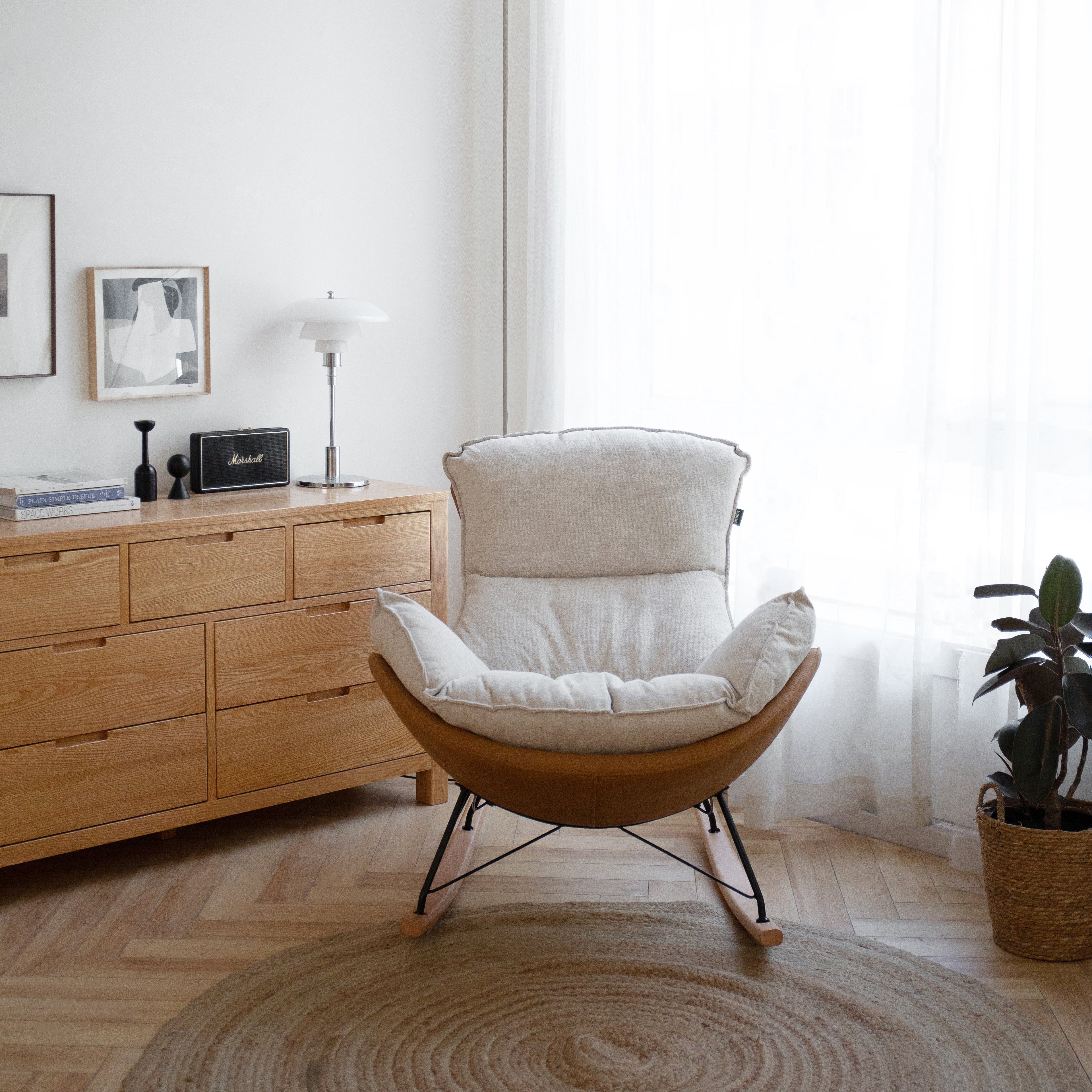 Evelyn Armchair Shell White Fabric × Bronze Tech Leather