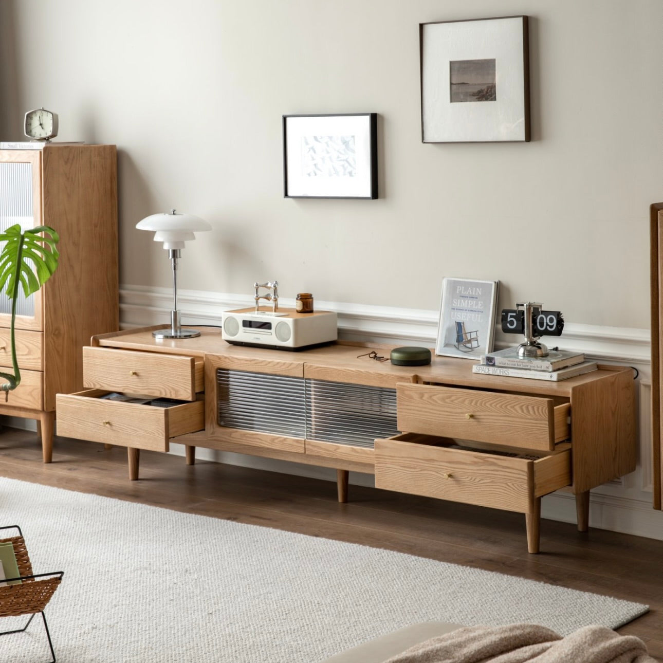 Favio TV unit Natural Solid Ash-1.8m