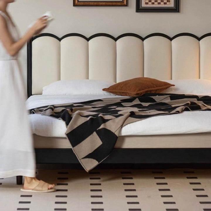 Monmart Queen Size Bed Frame Black